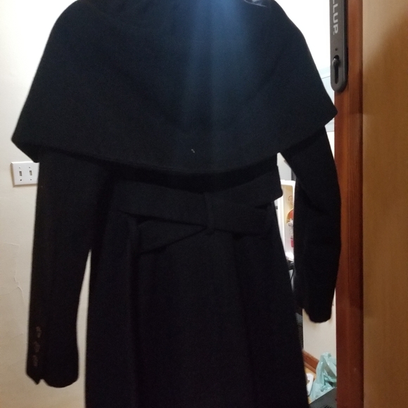 Jacket - Picture 2 of 4